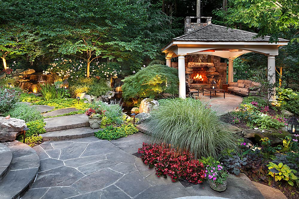 Outdoor Living Ideas That Blend Comfort and Nature